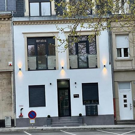 Hotel Guesthaus à Dudelange Extérieur photo